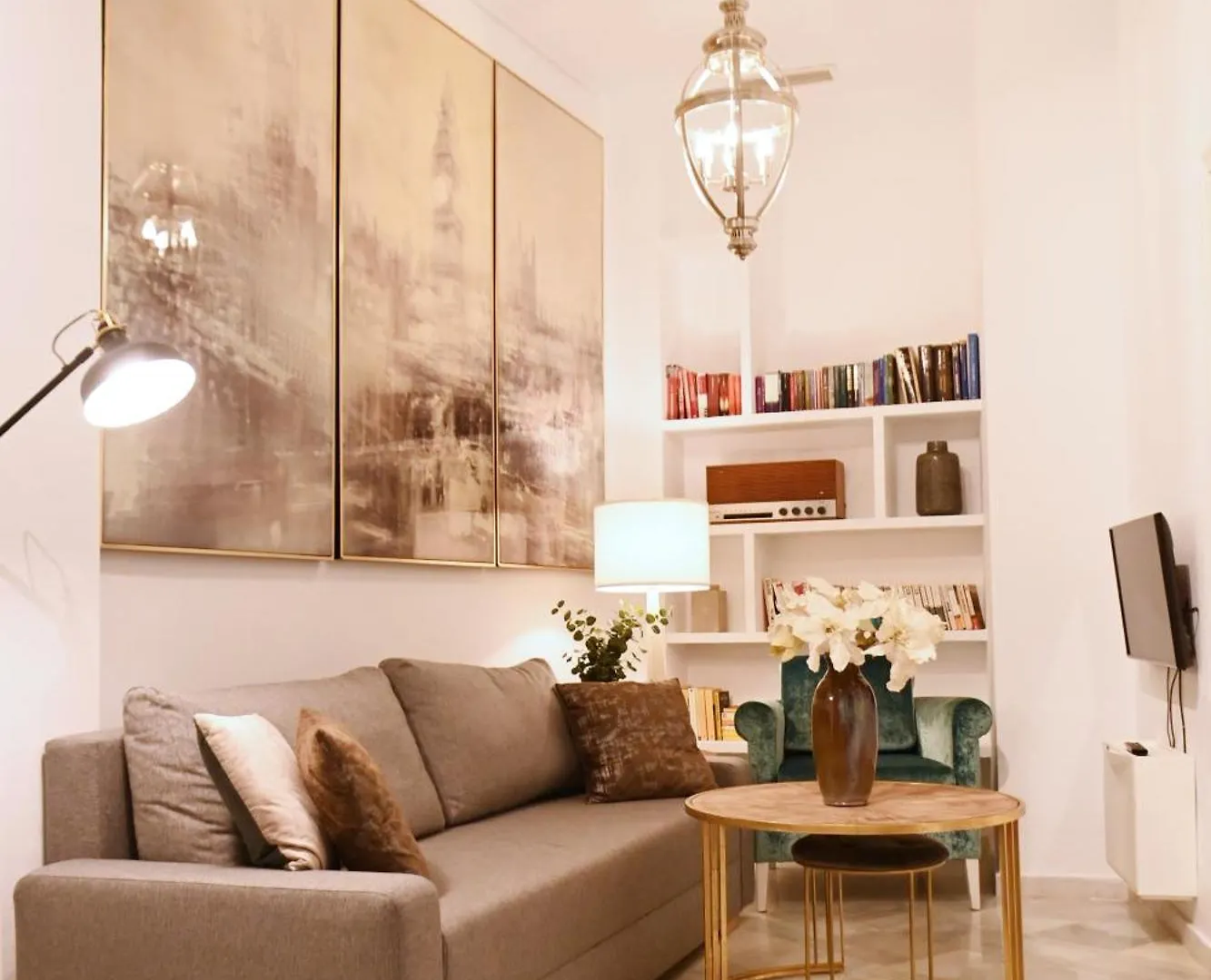 Tu Casa Con Patio En La Alameda Apartment Seville Spain