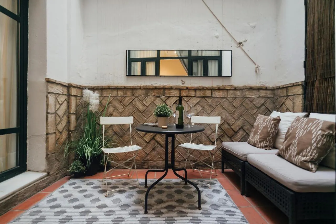 Appartamento Tu Casa Con Patio En La Alameda Siviglia